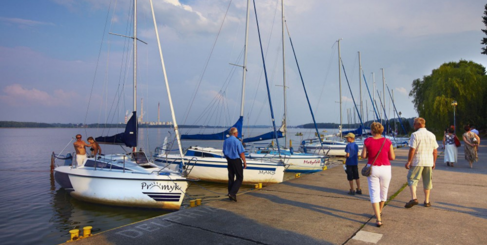 Nad jezioro z dzieckiem